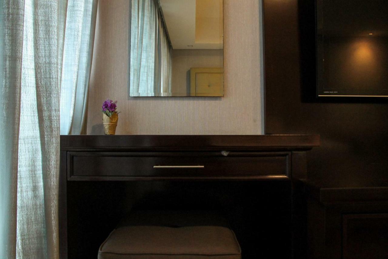 Elegant 1Br Kemang Village Apartment By Travelio Jakarta Exterior foto